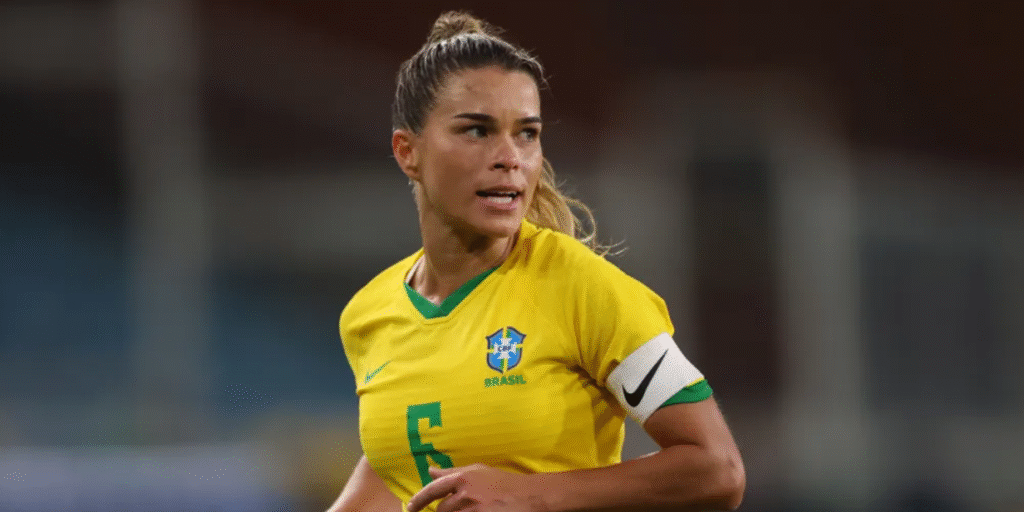 Tamires: Construção de imagem, carreira e a importância da atleta para o futebol feminino no Brasil