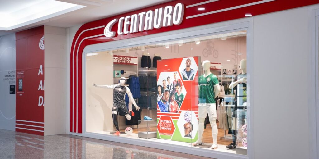 Centauro se posiciona como plataforma para capilaridade de marcas premium com loja conceito