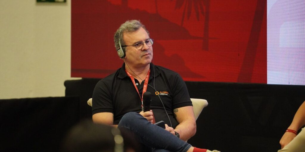CEO da FutebolCard defende regulamentação do mercado secundário de ingressos no Brasil