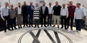 Diretoria do XV de Piracicaba, que aprovou a cessão de 90% da SAF do clube - Divulgação