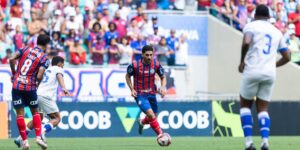 Bahia enfrenta Galícia pelo Baianão sem marca no espaço de patrocínio máster - Rafael Rodrigues/Bahia