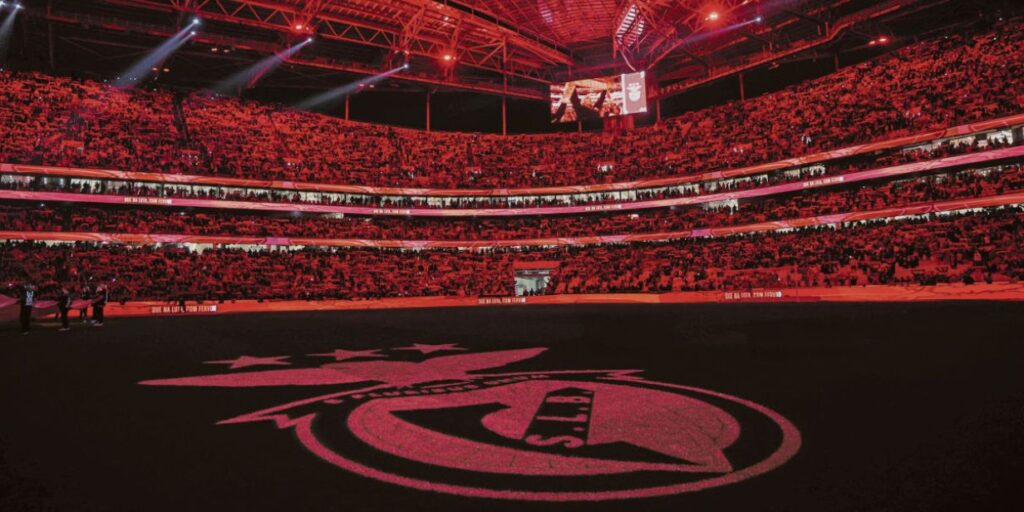 Benfica renova cessão de direitos de transmissão com Nos em acordo que pode chegar a € 114,2 milhões