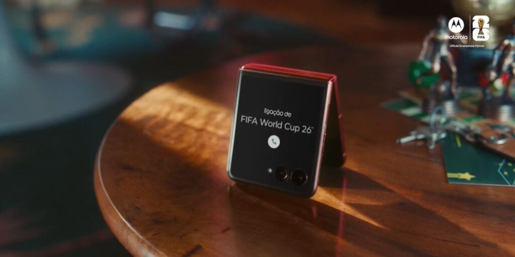 Motorola foca na experiência do torcedor em campanha global para Copa do Mundo 2026