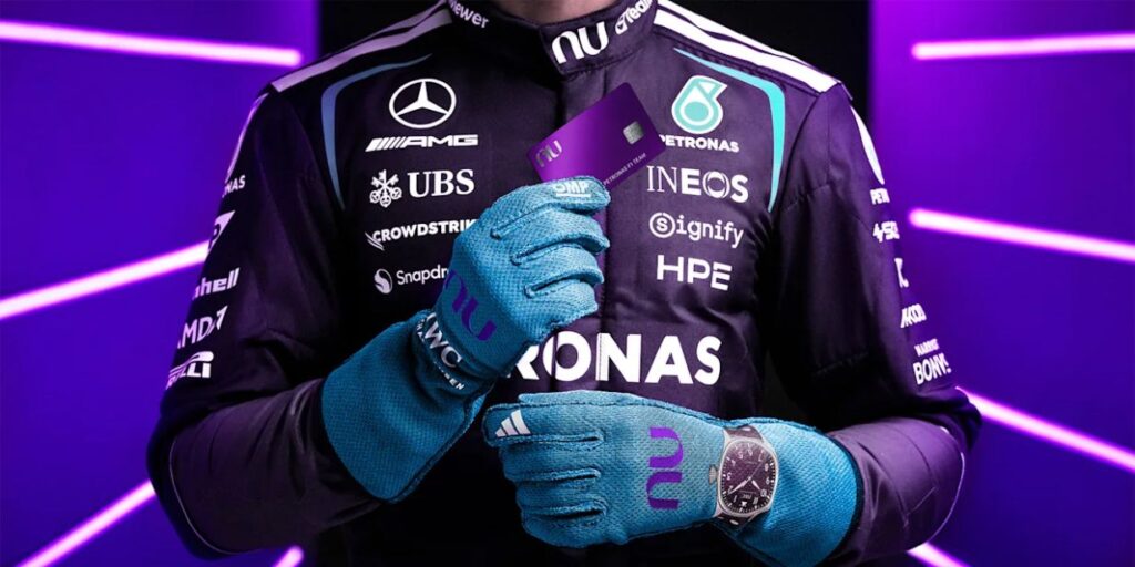 Nubank fecha com Mercedes e entra na Fórmula 1 em busca de internacionalização
