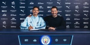 O meia Tijjani Reijnders, hoje no Manchester City: principal venda do Milan na última janela de tranferências - Divulgação