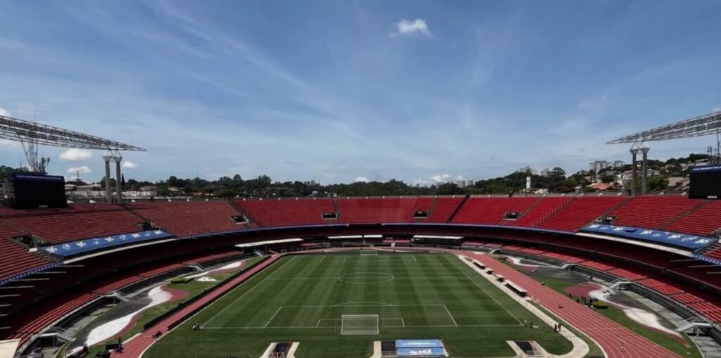 São Paulo: Polícia Civil mira aliados de Casares em investigação de venda ilegal de camarotes do Morumbis