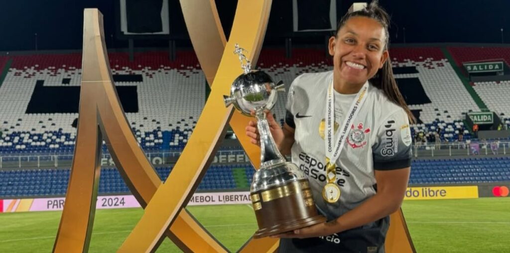 Ju Ferreira derrota Corinthians em processo por atraso no prêmio da Libertadores Feminina de 2024