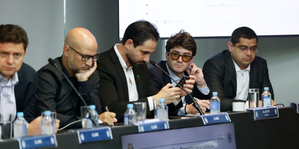 Times do FFU se unem em busca de mínimo garantido para disputa da Série B 2026