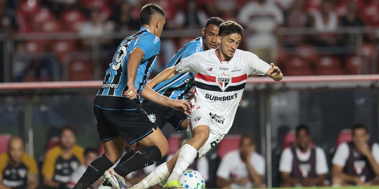 São Paulo venceu o Grêmio por 2 a 0 no Morumbis - Rubens Chiri e Paulo Pinto / São Paulo