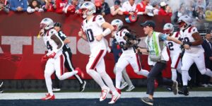 Cinegrasfista registra, com equipamento da Sony, entrada do New England Patriots em campo - Kevin Sabitus/NFL