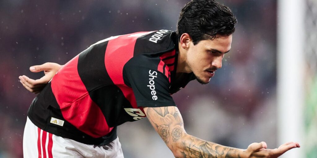 Pedro comemora gol do Flamengo contra o Cruzeiro, no Maracanã - Gilvand e Souza/Flamengo