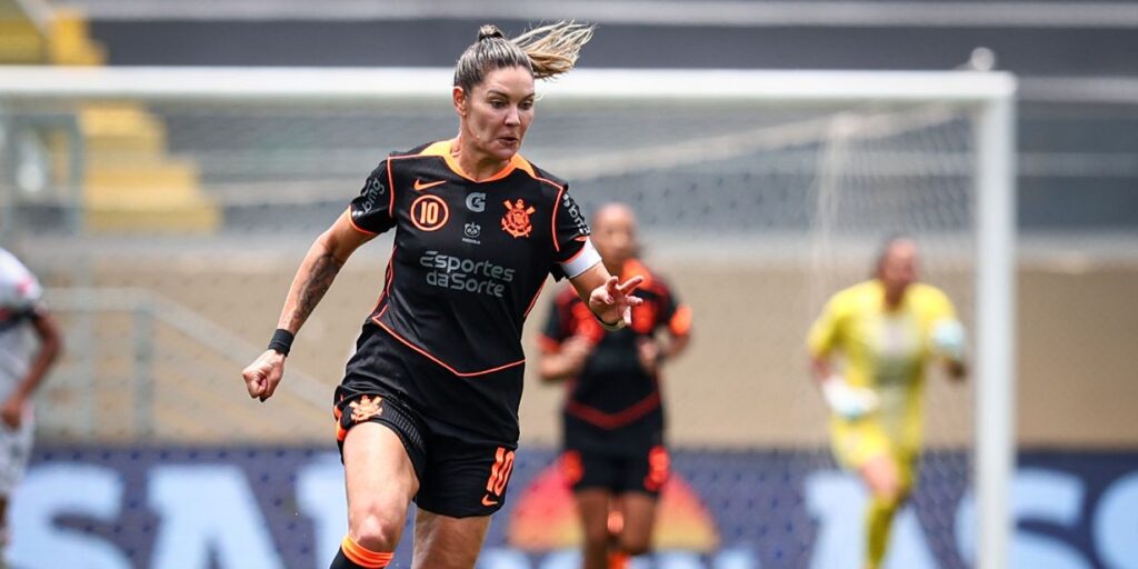 Netshoes firma acordo com Gabi Zanotti, do Corinthians