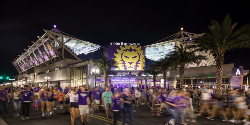 Banco Inter encontra no futebol caminho para se aproximar de brasileiros nos Estados Unidos