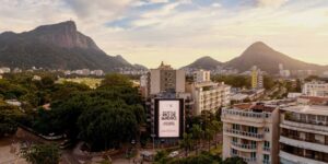 Nike ativa lançamento de nova camisa do Corinthians com outdoor no Rio de Janeiro - Divulgação