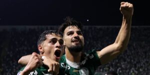 Ramón Sosa e Flaco López comemoram gol do Palmeiras contra o Novorizontino - Cesar Greco/Palmeiras