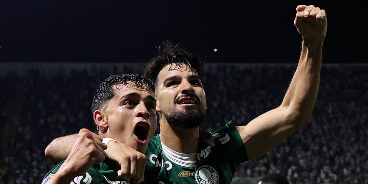 Ramón Sosa e Flaco López comemoram gol do Palmeiras contra o Novorizontino - Cesar Greco/Palmeiras