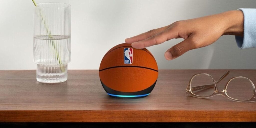 Amazon lança Echo Dot personalizada para fases finais da NBA