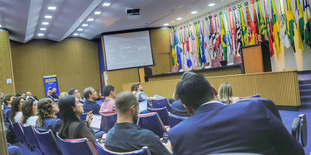 Palestra durante o II Encontro Técnico Nacional sobre Combate à Manipulação de Resultados, em Brasília - Ronaldo Caldas/MEsp