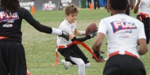 Flag football é praticado por 4,1 milhões de jovens nos Estados Unidos - Gene Lower/ NFL