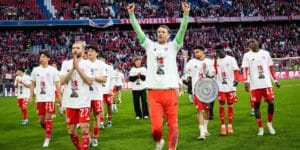 Jogadores do Bayern de Munique comemoram o título da Bundesliga 2025/2026 - Divulgação/Bayern de Munique