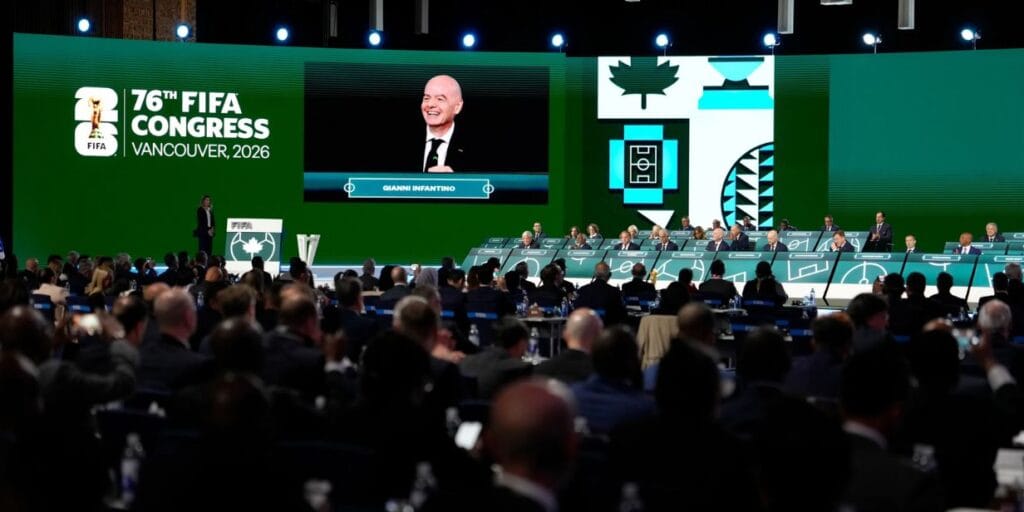 Gianni Infantino lança campanha de reeleição para quarto mandato na Fifa