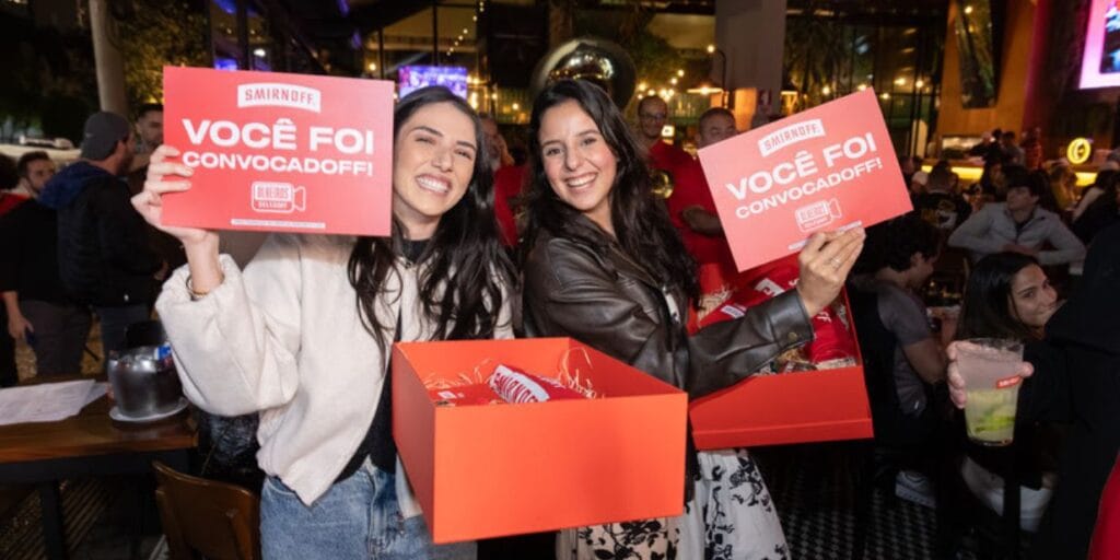 Smirnoff leva torcedores para estreia do Brasil na Copa do Mundo 2026