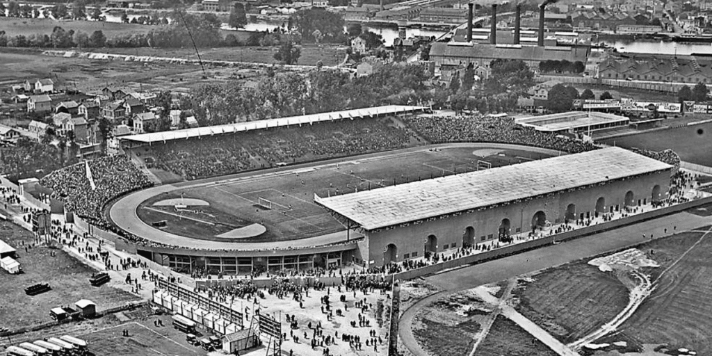 Os negócios por trás dos estádios das finais de Copa do Mundo: Olímpico de Colombes, França, 1938