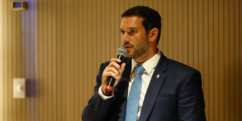 CBF quer regulamentar atuação dos agentes de futebol no país