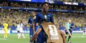 Vini Jr comemora o terceiro gol da seleção brasileira - Rafael Ribeiro / CBF