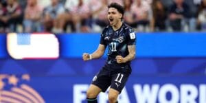 O brasileiro Maurício comemora gol do Paraguai contra os Estados Unidos - Fifa/Divulgação