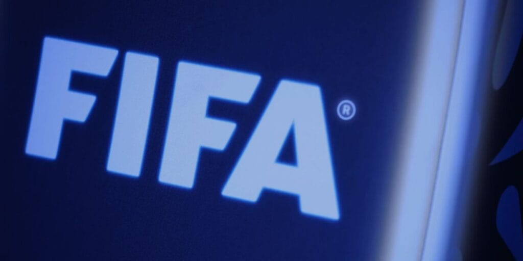 Fifa abre espaço para retorno da Rússia ao futebol internacional em torneio de base