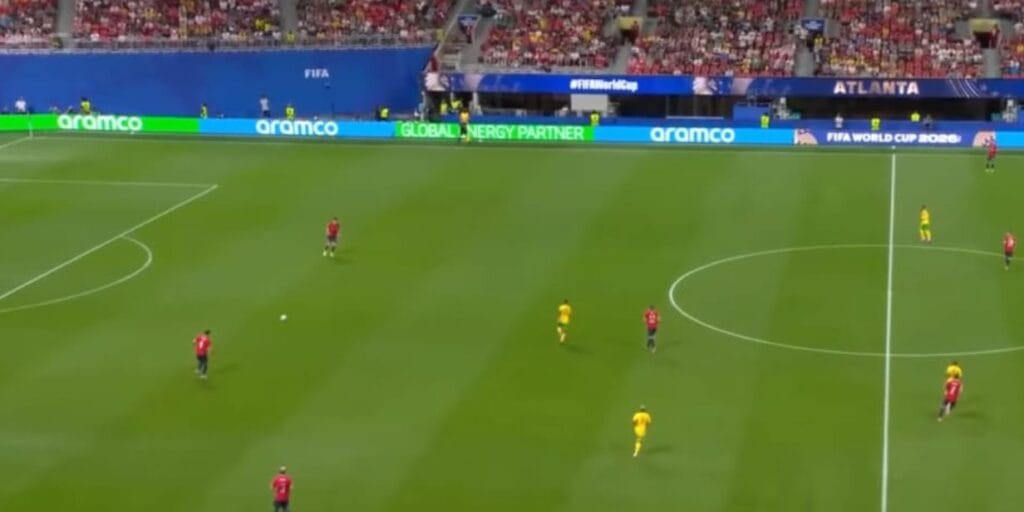 Aramco faz valer investimento da Arábia Saudita na Fifa e domina publicidade em jogos na Copa 2026