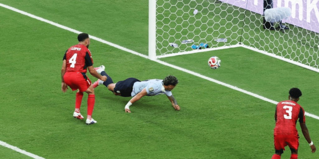 Uruguai e Egito “ajudam”, e Flying Fish, da Ambev, ratifica promoção do “gol de peixinho”