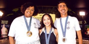 Beatriz Souza (judô), Julia Soares (ginástica artística) e Caio Bonfim (atletismo), que integram programa da CazéTV - Divulgação