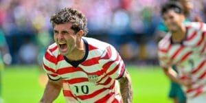 Christian Pulisic, dos EUA, comemora gol contra o Paraguai pela fase de grupos da Copa do Mundo - Divulgação/Fifa
