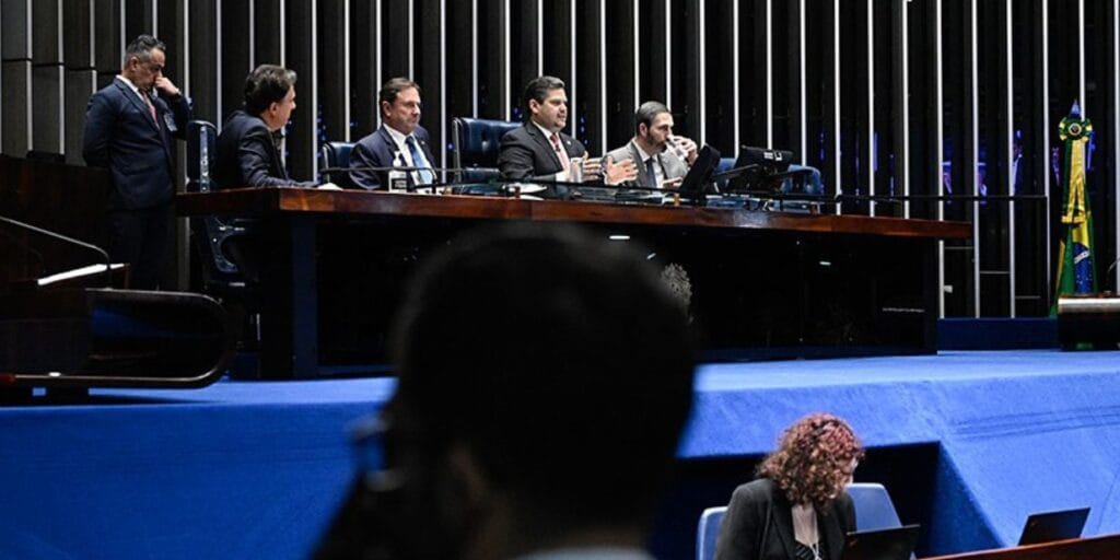 Senado altera Medida Provisória e destina para a Polícia Federal recursos das bets que iriam para a Saúde