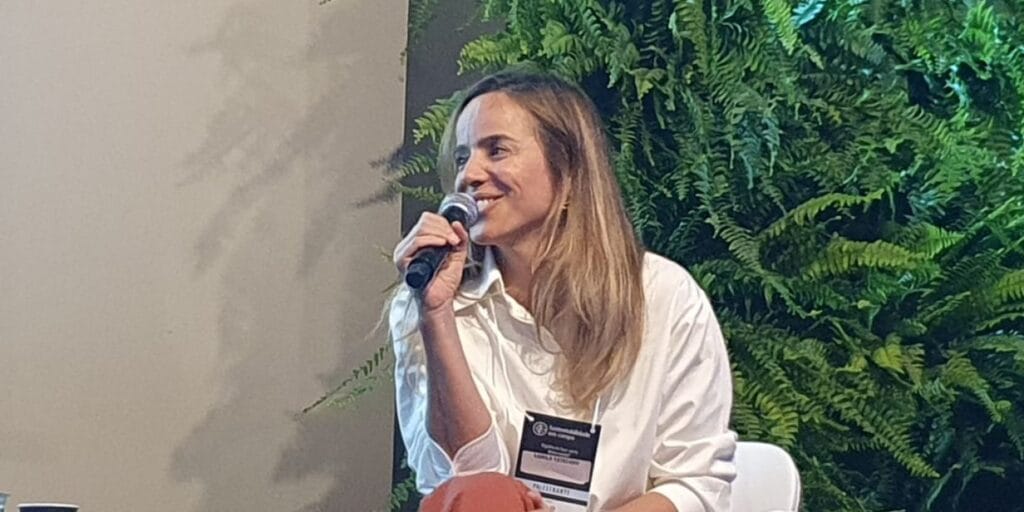 Camila Estéfano durante debate sobre Copa Feminina 2027 no Fórum Sustentabilidade em Campo - Adalberto Leister Filho / Máquina do Esporte