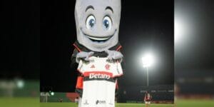 Flamengo fecha com Cinbal para barra frontal do futebol feminino