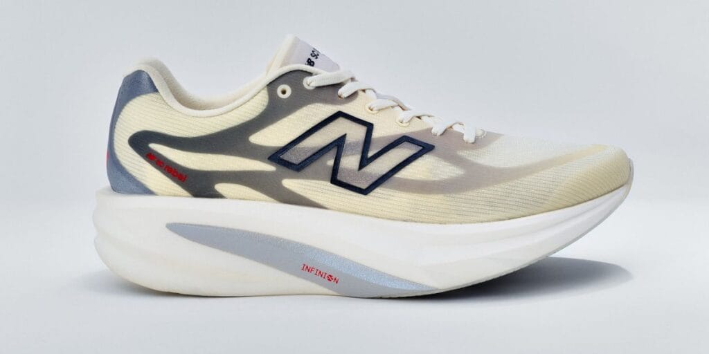 New Balance amplia portfólio no Brasil com lançamento do SuperComp Rebel