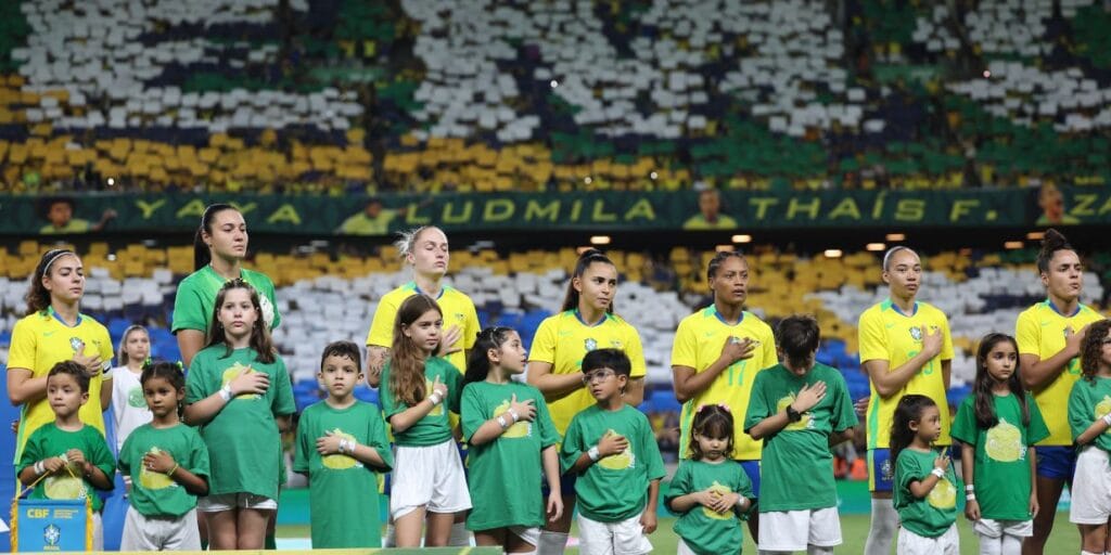 Seleção brasileira feminina atinge 3,1 milhões de seguidores no Instagram e vira líder global