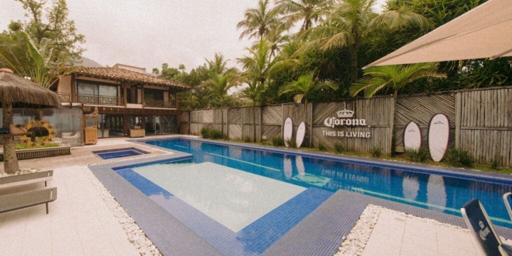 Corona Cero aproveita Banco do Brasil São Sebastião Pro para reforçar conexão com surfe