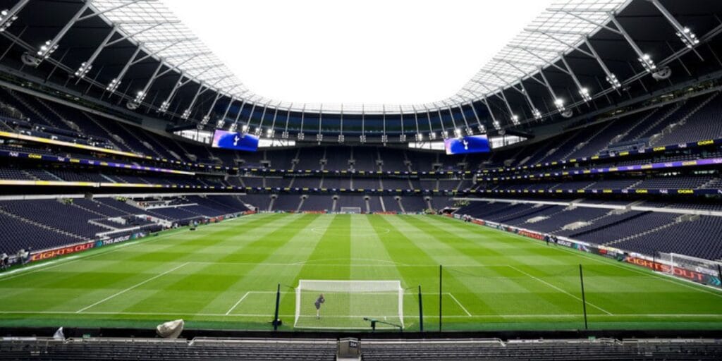 Tottenham amplia parceria com HPE para modernizar estádio e experiência dos torcedores