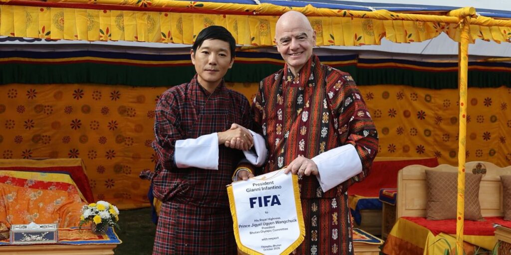 Gianni Infantino intensifica campanha eleitoral com visitas à África e à Ásia