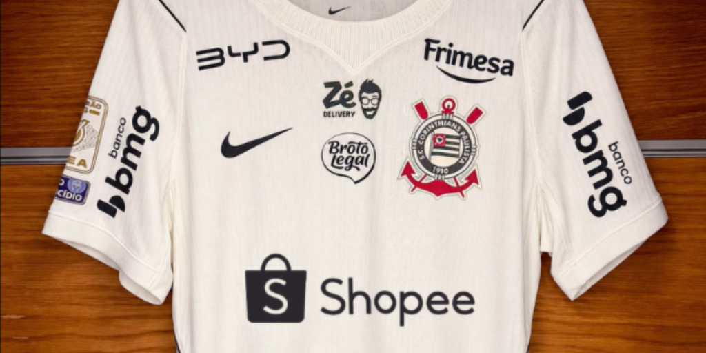 Corinthians fecha patrocínio máster com Shopee até o fim do Brasileirão